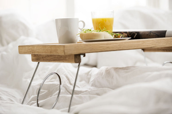 Nature bed tray with folding legs