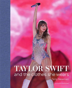 Taylor Swift, And the Clothes She Wears van Terry Newman