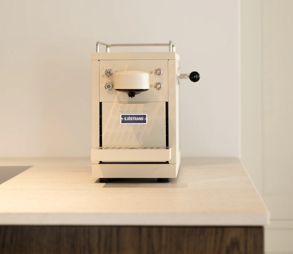 Sjöstrand - Espresso Capsule Machine Stainless Steel/Beige Edition