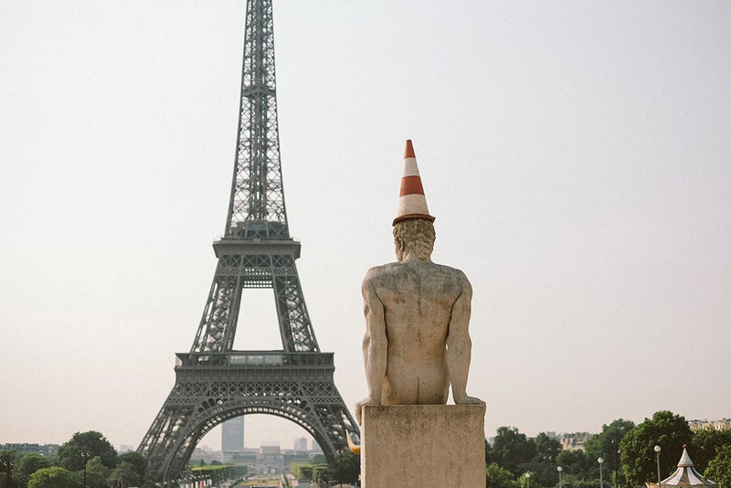 MENDO STREETS OF PARIS